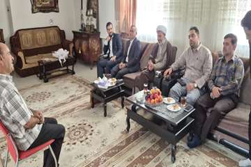 دیدار با خانواده شهدا